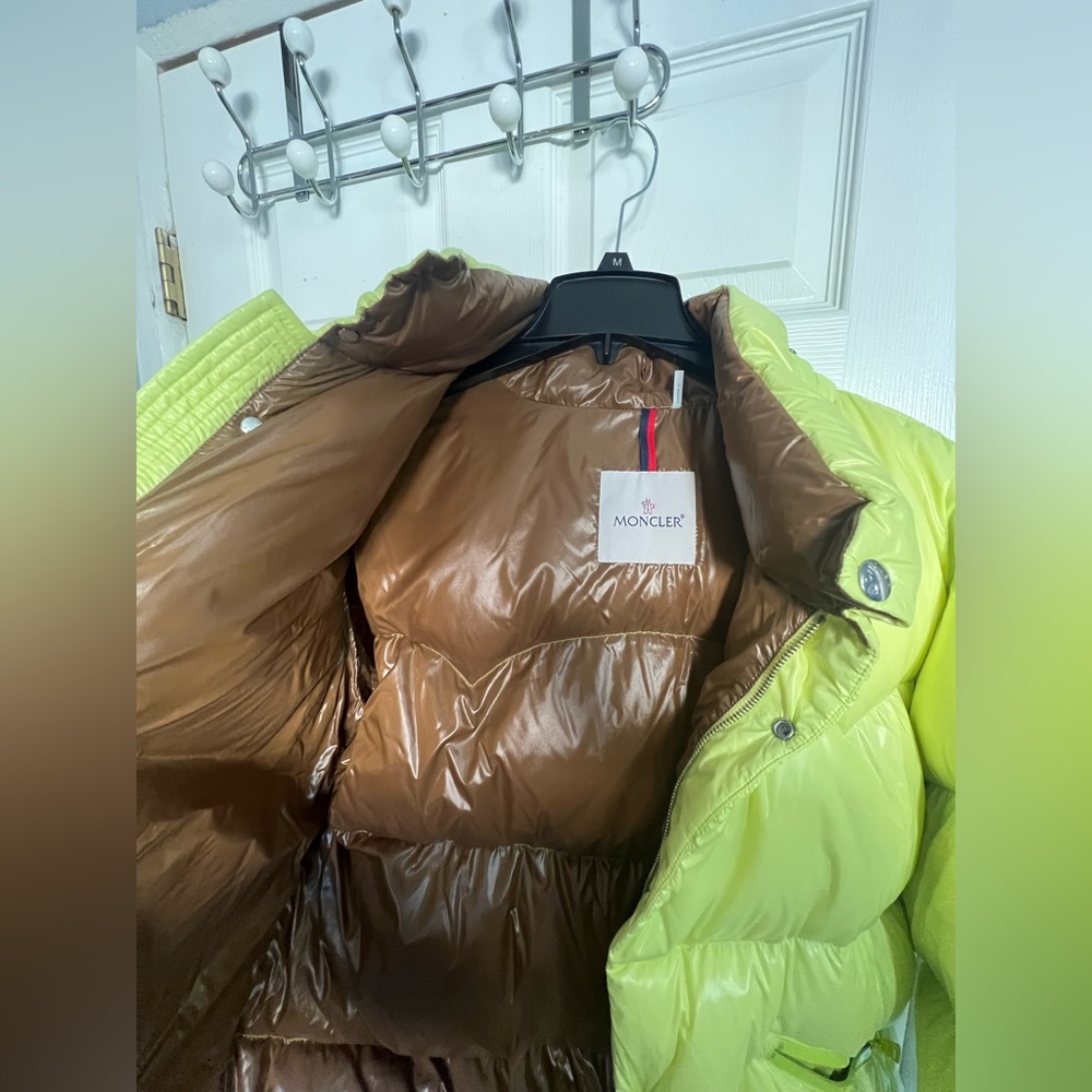 Moncler designer jacket. Green color. Brand new. Authentic